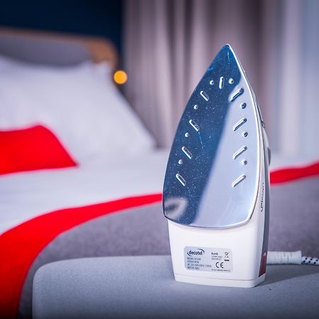 Holiday Inn Express East Midlands Airport By Ihg Castle Donington Eksteriør bilde