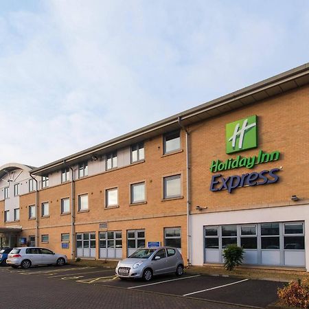 Holiday Inn Express East Midlands Airport By Ihg Castle Donington Eksteriør bilde