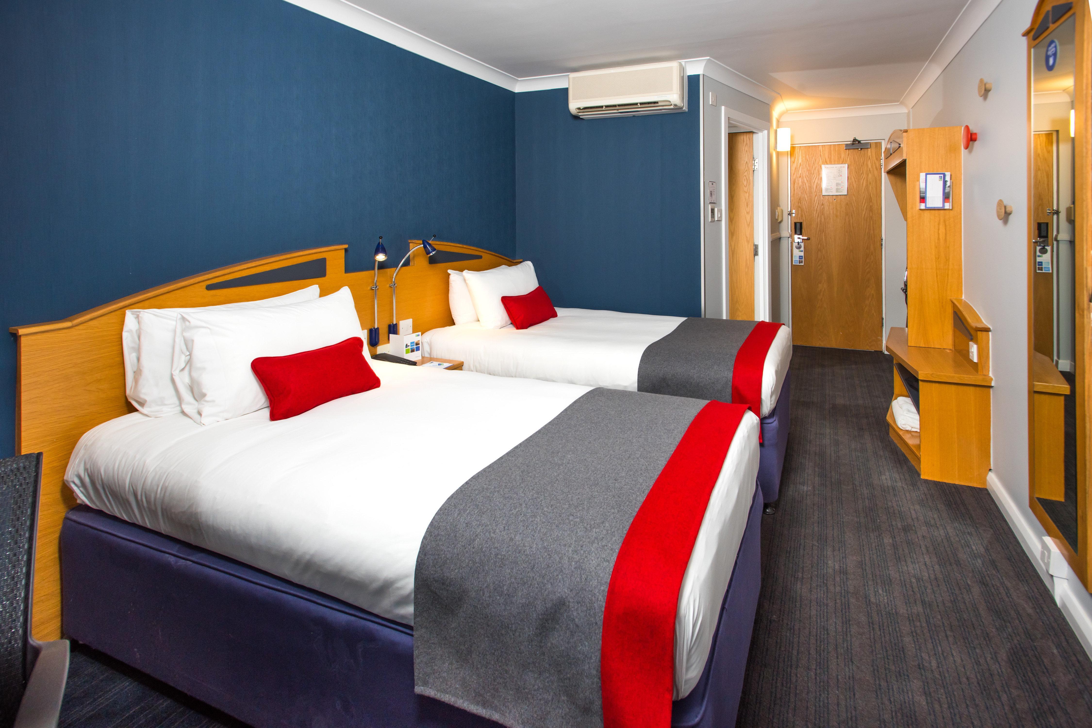 Holiday Inn Express East Midlands Airport By Ihg Castle Donington Eksteriør bilde