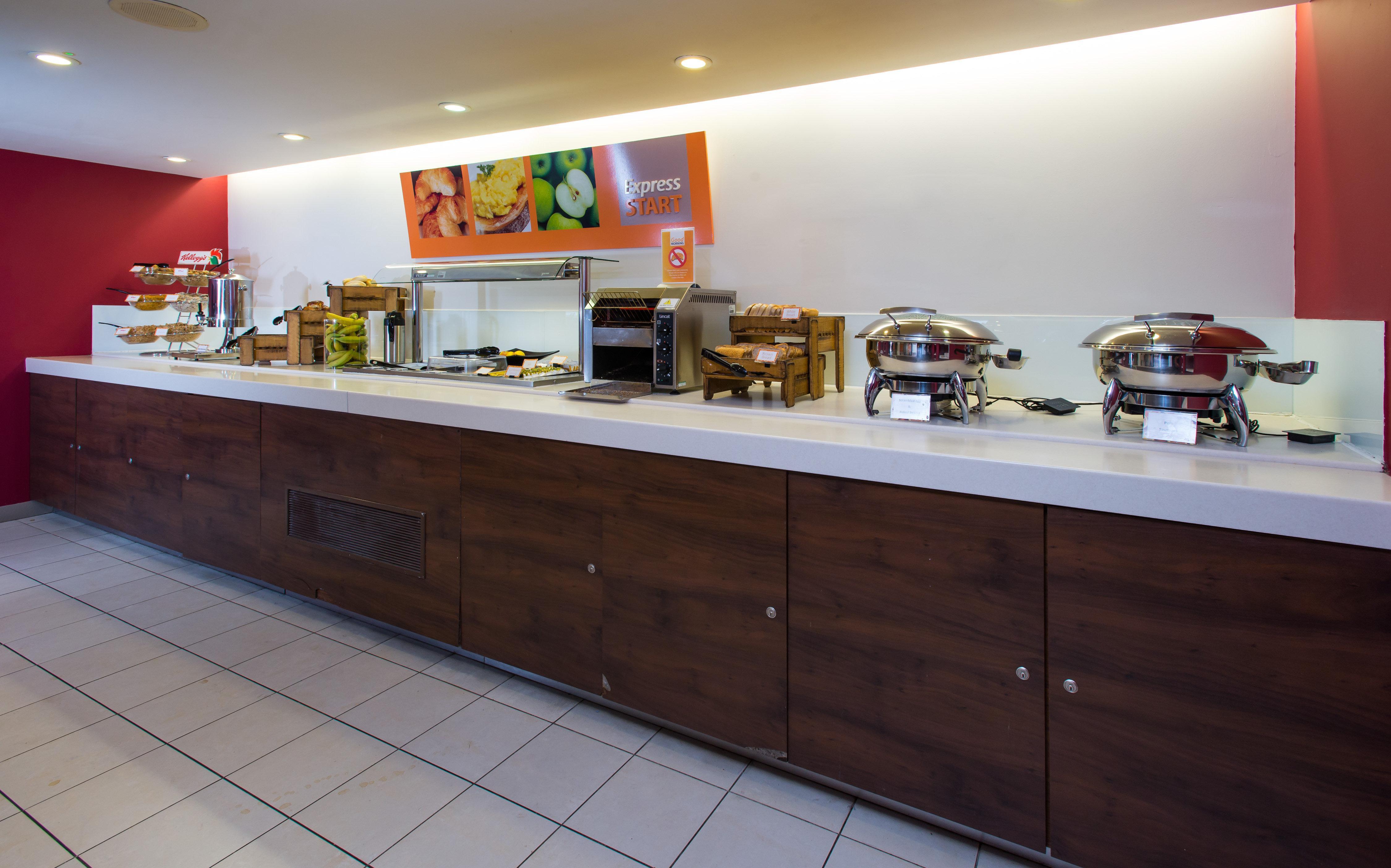 Holiday Inn Express East Midlands Airport By Ihg Castle Donington Eksteriør bilde