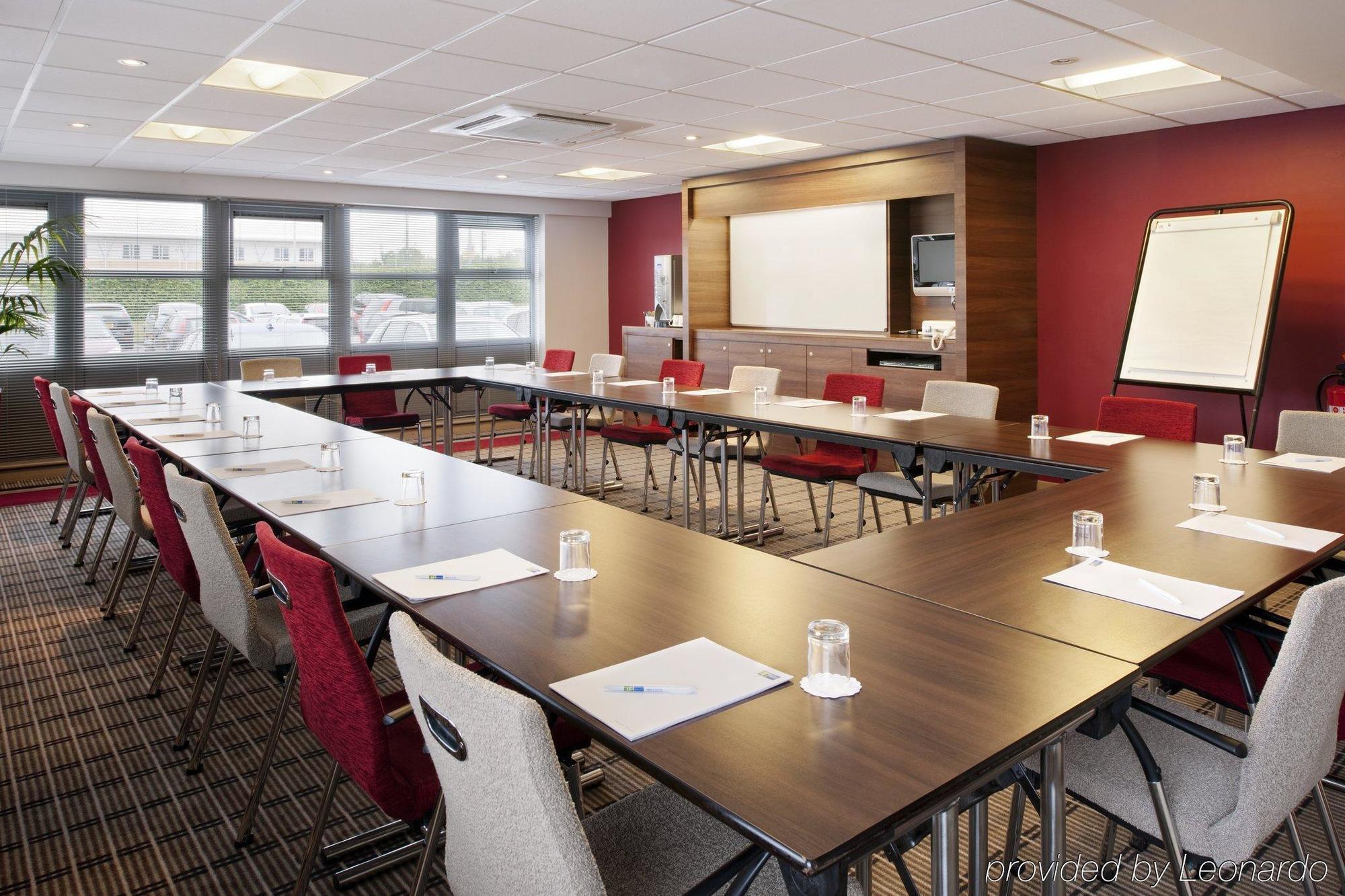 Holiday Inn Express East Midlands Airport By Ihg Castle Donington Fasiliteter bilde