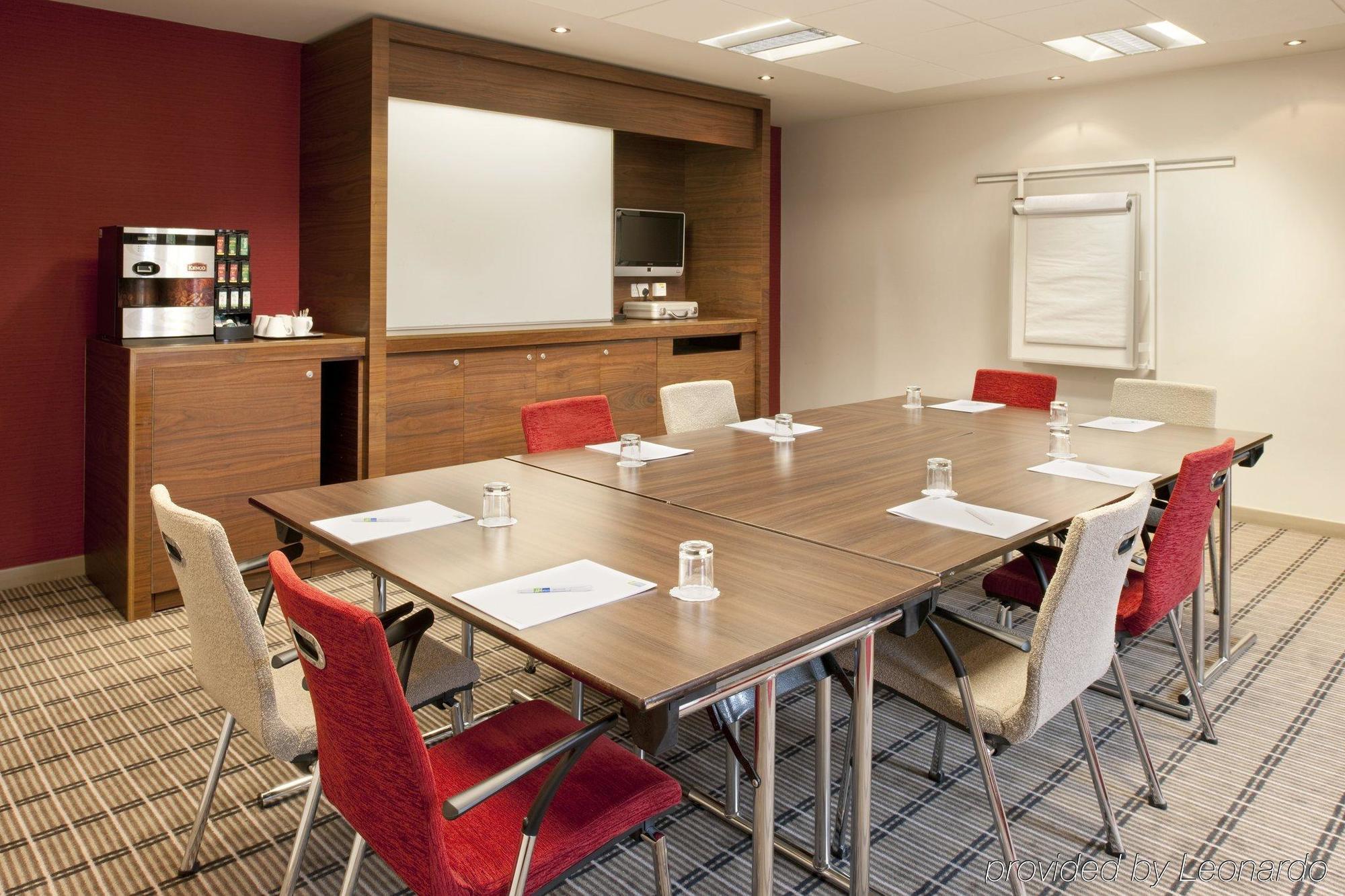 Holiday Inn Express East Midlands Airport By Ihg Castle Donington Fasiliteter bilde