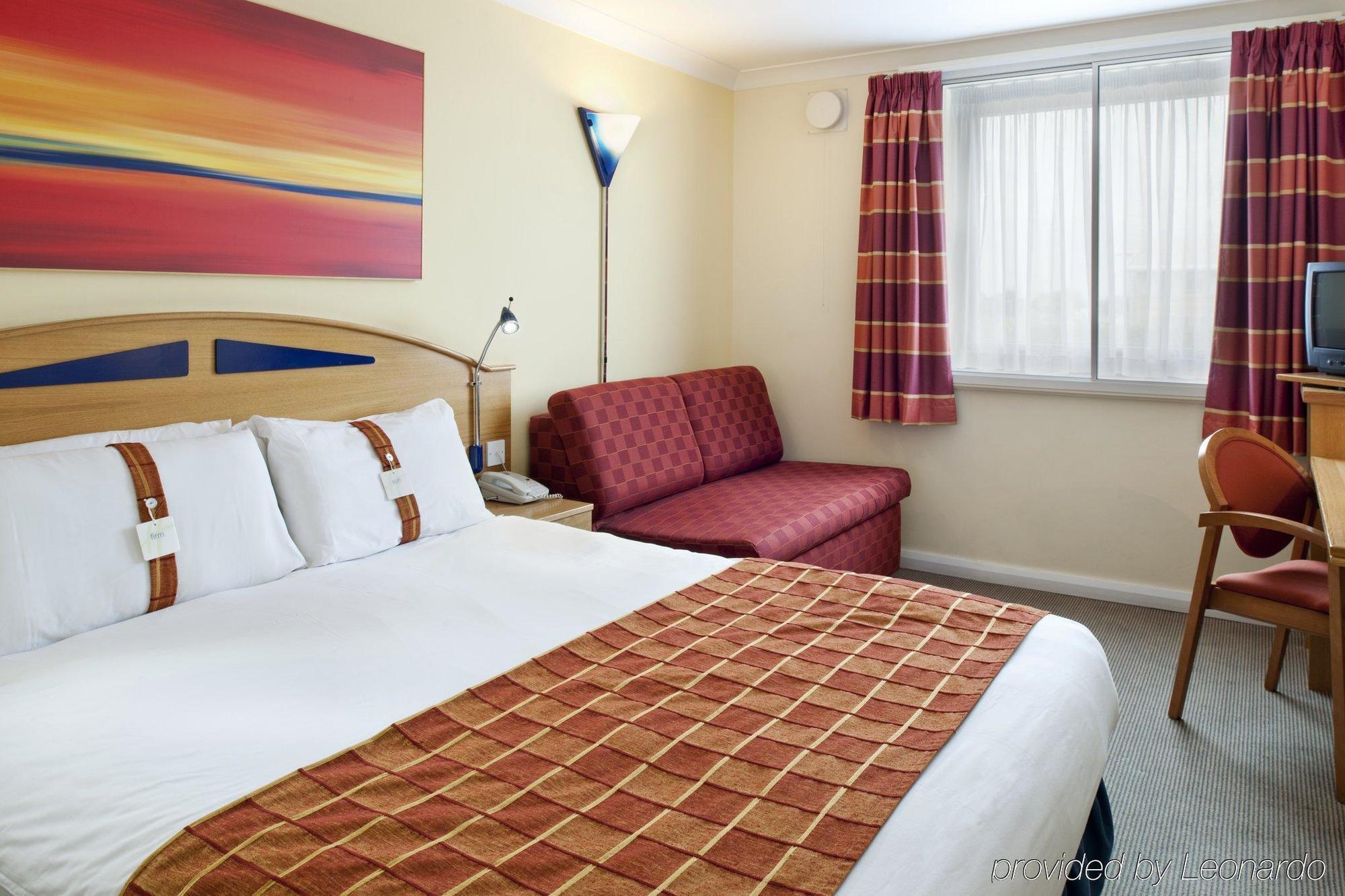Holiday Inn Express East Midlands Airport By Ihg Castle Donington Rom bilde