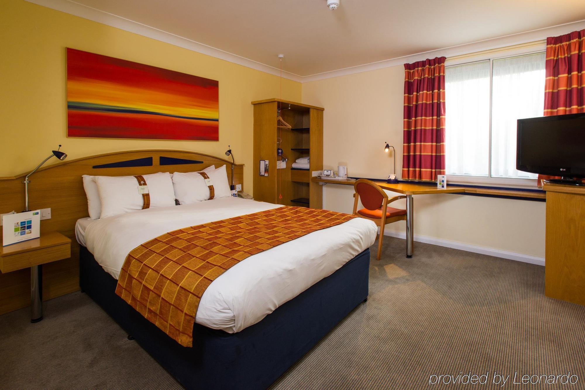 Holiday Inn Express East Midlands Airport By Ihg Castle Donington Eksteriør bilde